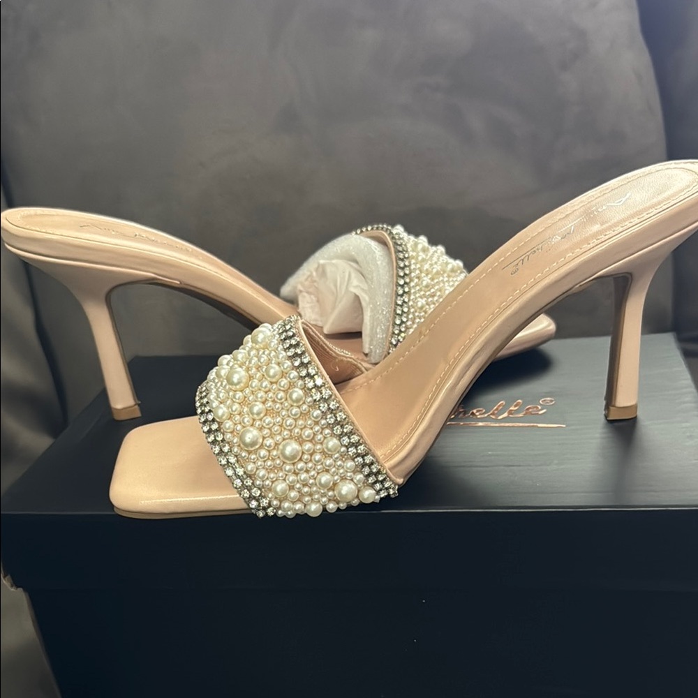 Elegant Pearl Embellished Heels